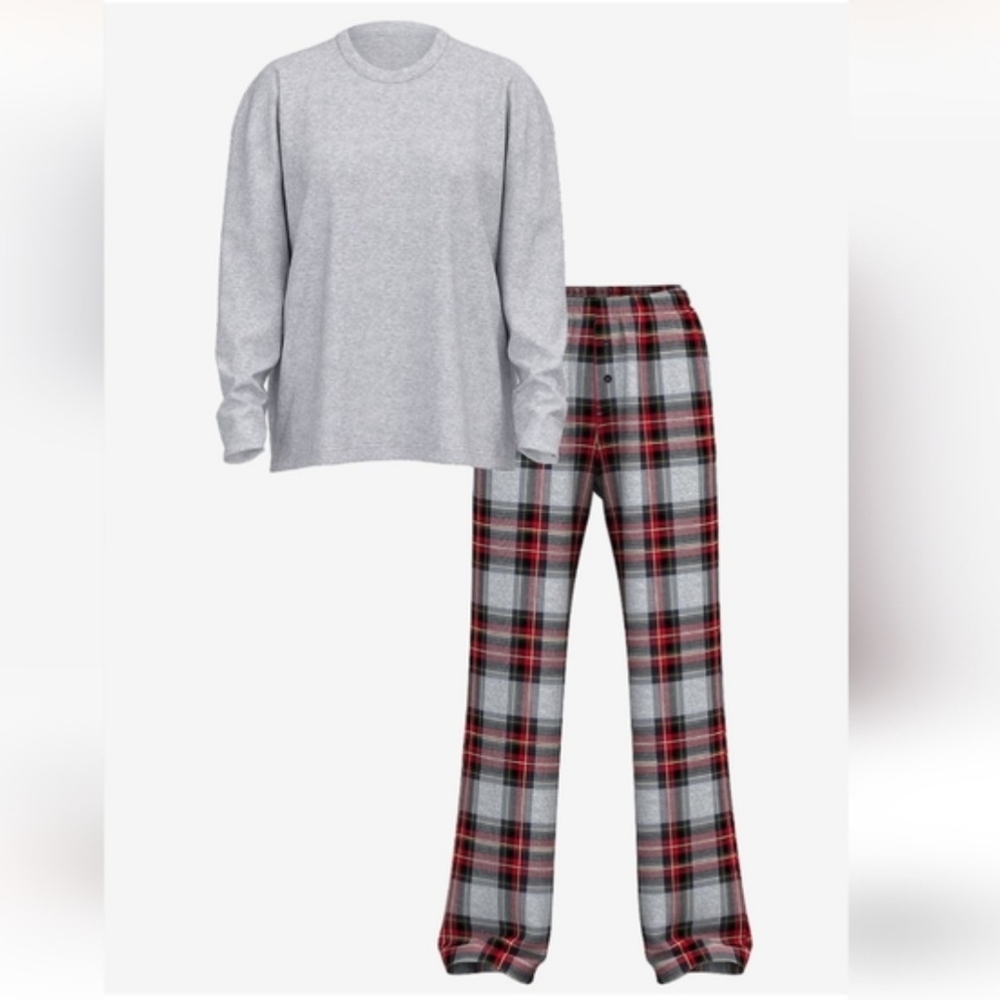 New Victoria secret Flannel Long-Sleeve Tee-Jama Set